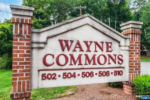 Photo of 504 Hamburg Turnpike #101B, Wayne, NJ 07470 (MLS # 26004276)