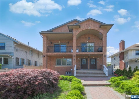 Photo of 72 Brinkerhoff Terrace, Palisades Park, NJ 07650 (MLS # 26033018)