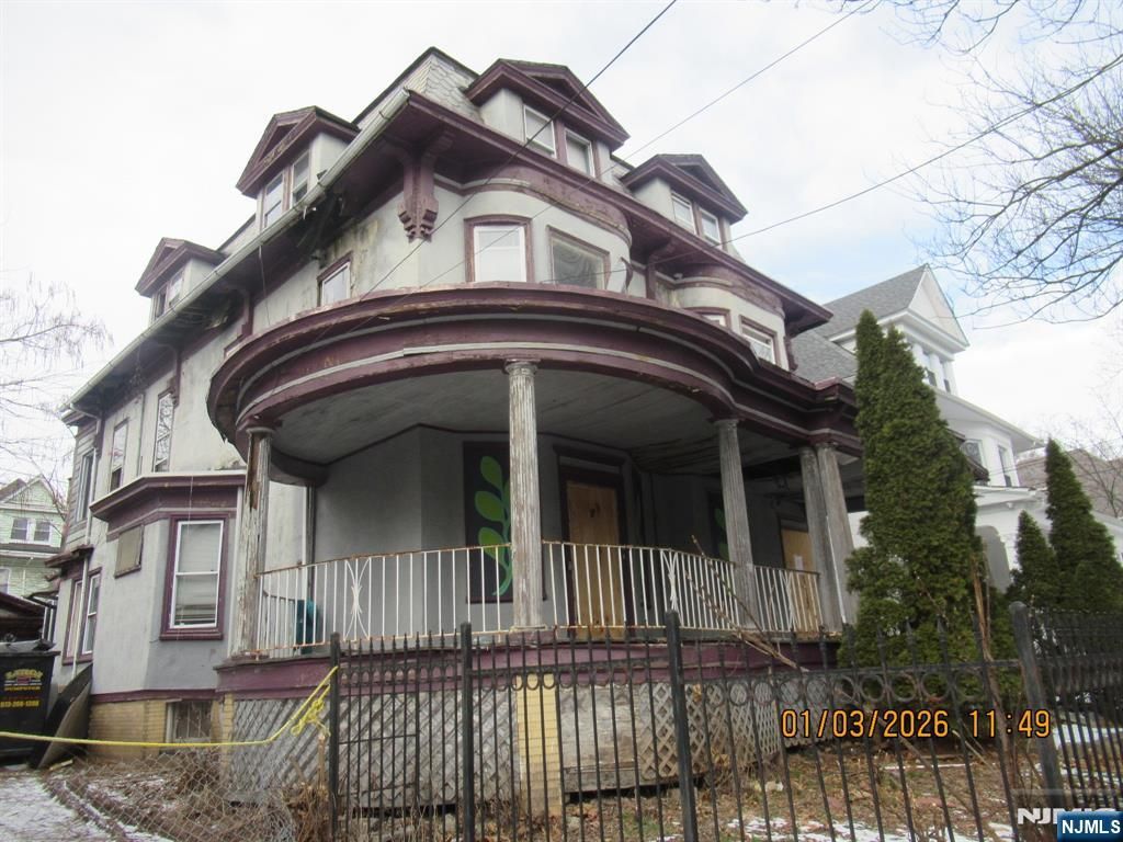 Photo of 817819 12th Street, Newark, NJ 07108 (MLS # 26000470)