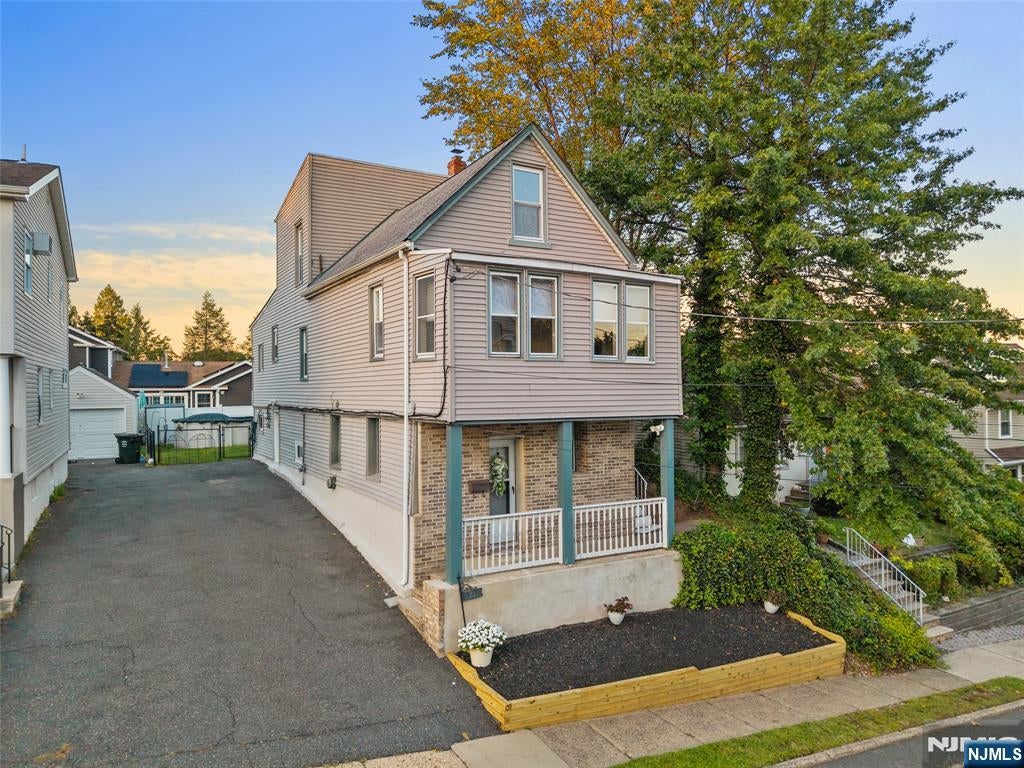 34 Milton Avenue