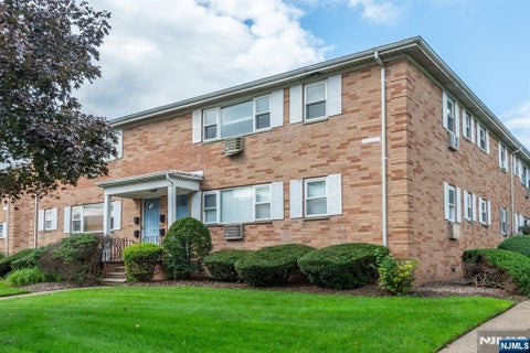 Photo of 138 Virginia DR #B, Fair Lawn, NJ 07410 (MLS # 26035121)