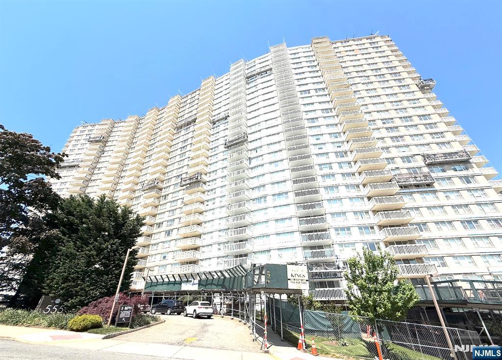 555 North Avenue 7K