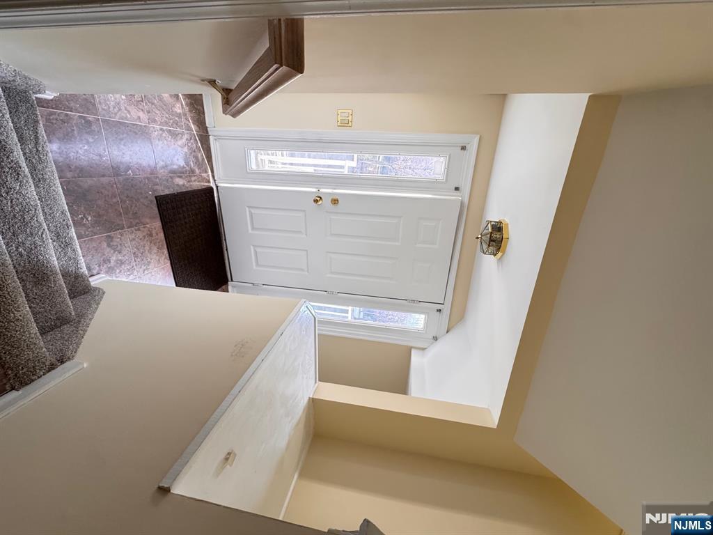 48 Clarken Drive 243