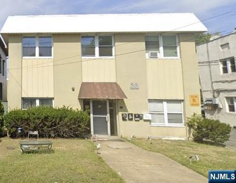 Photo of 38 Main Street, Little Ferry, NJ 07643 (MLS # 25037635)