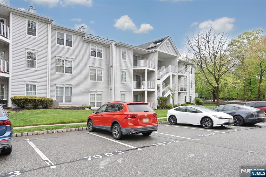1093 Ash Drive