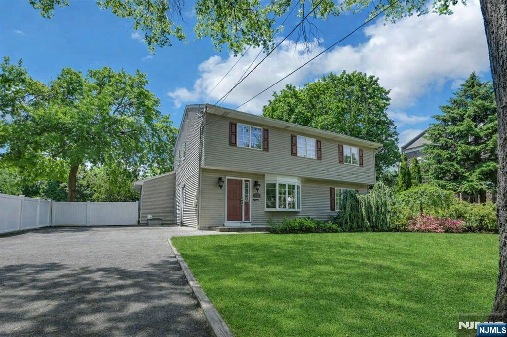 44 W Midland Avenue