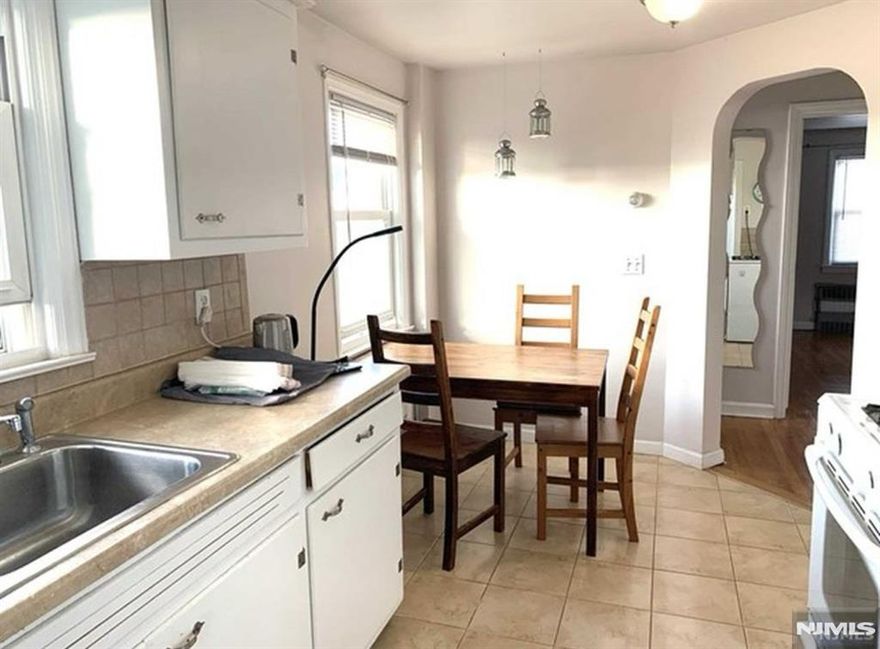 Location is perfect in Palisades Park . 5min walk to broad ave. Convenient to NY transit, shopping, restaurants , schoolâ€¦ Hardwood floor. Big living room and one bedroom separated, can be used two bedroom.