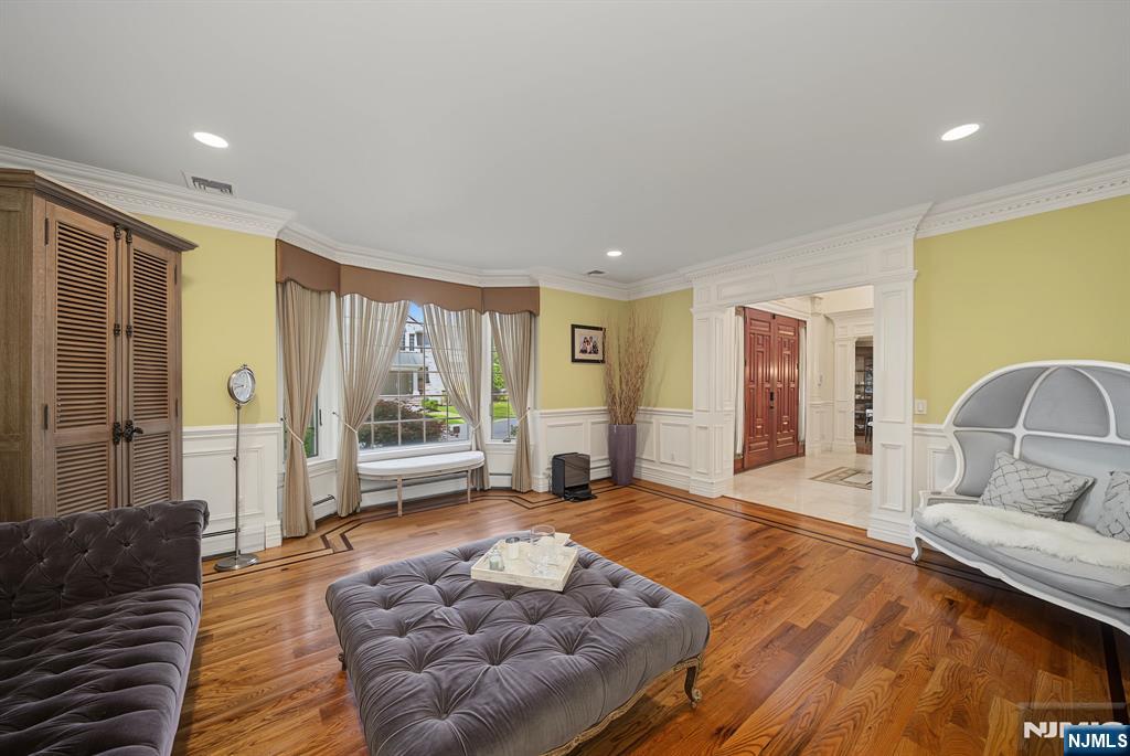 29 Meadow Street