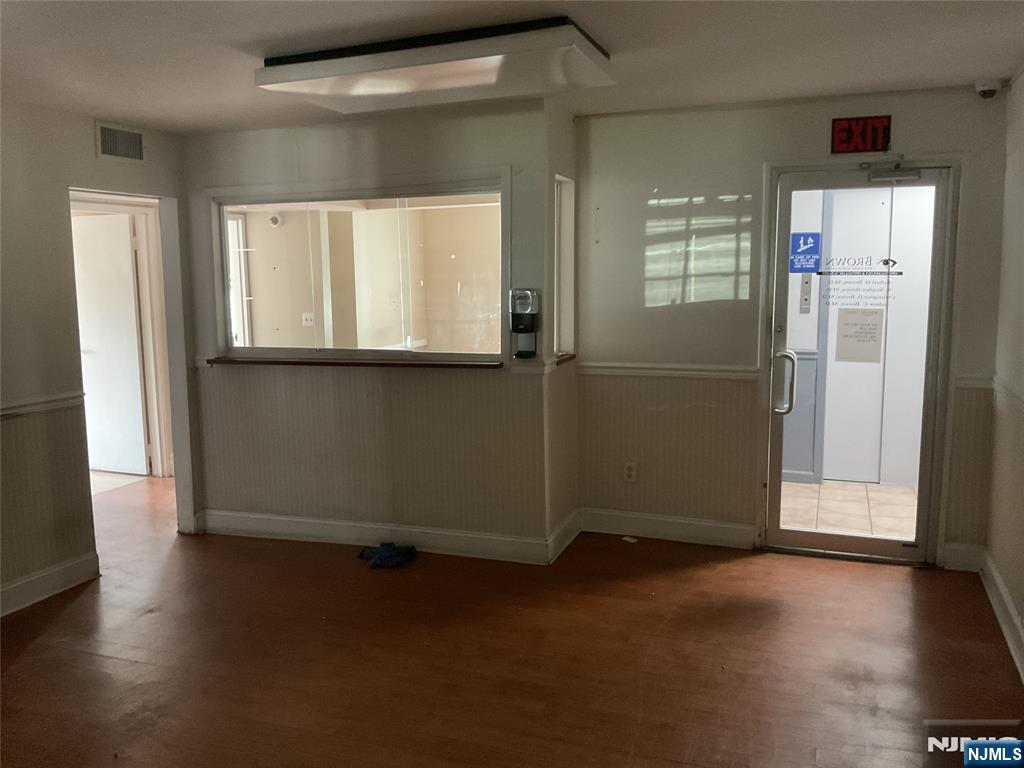 751 Teaneck Road 8