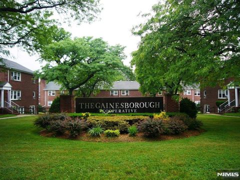 6 Gainesborough 1A River Edge NJ 07661