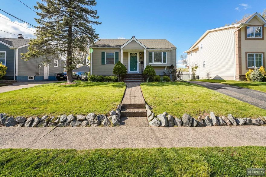 Open House Saturday 5/7! Move-in condition home on one of Elmwood Park's most sought after streets features 3 bedrooms, 2.5 baths, large 52 x 116 property, all spacious size rooms, master bedroom w/ private half bath, & hardwood floors. Main floor w/ spacious living area, eat-in-kitchen. Laundry room in basement, as well as finished living area with full bath. Tankless hot water heater, long driveway holds 4 cars, brick & alum siding. Bonus, amazing detached mechanic's garage. Great location - close to park, schools, shopping, and transportation. Easy access to all major highways.