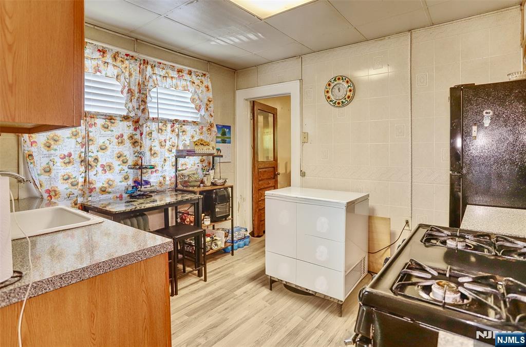 10-12 Medbourne Avenue
