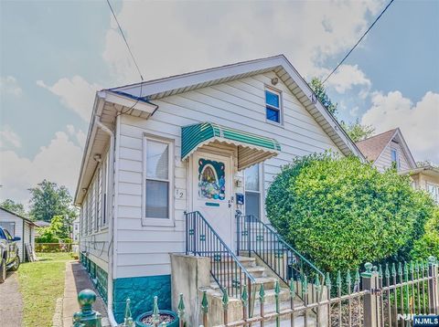 10-12 Medbourne Avenue Irvington NJ 07111