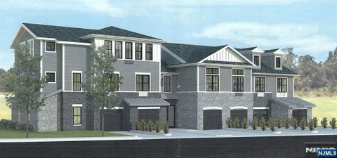 Photo of 823 Anderson Avenue, Fort Lee, NJ 07024 (MLS # 26030548)