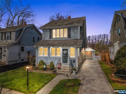 154 Oak Ridge Avenue Nutley NJ 07110