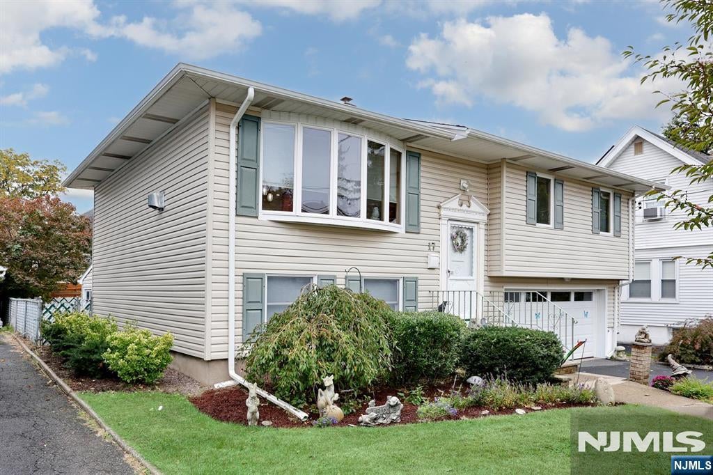 17 Marinus Street