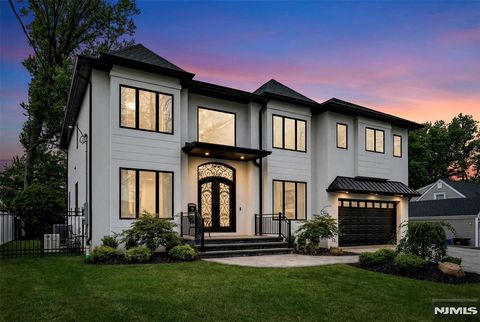 Photo of 495 Wilson Avenue, Paramus, NJ 07652 (MLS # 26008592)