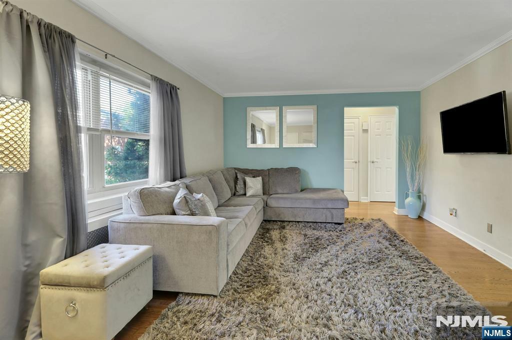 241 Johnson Avenue N4