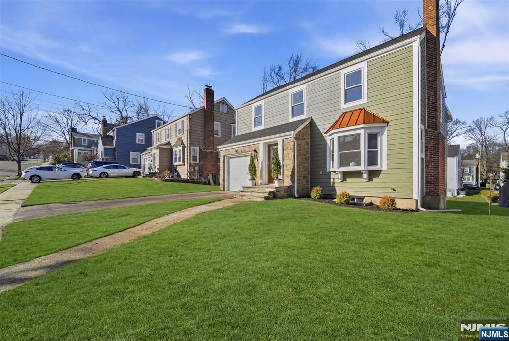 Photo of 64 Morningside Road, Verona, NJ 07044 (MLS # 26008922)