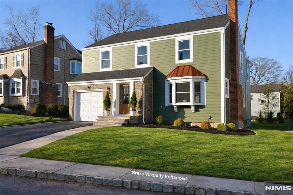 Photo of 64 Morningside Road, Verona, NJ 07044 (MLS # 26008922)