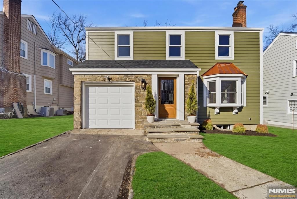 Photo of 64 Morningside Road, Verona, NJ 07044 (MLS # 26008922)