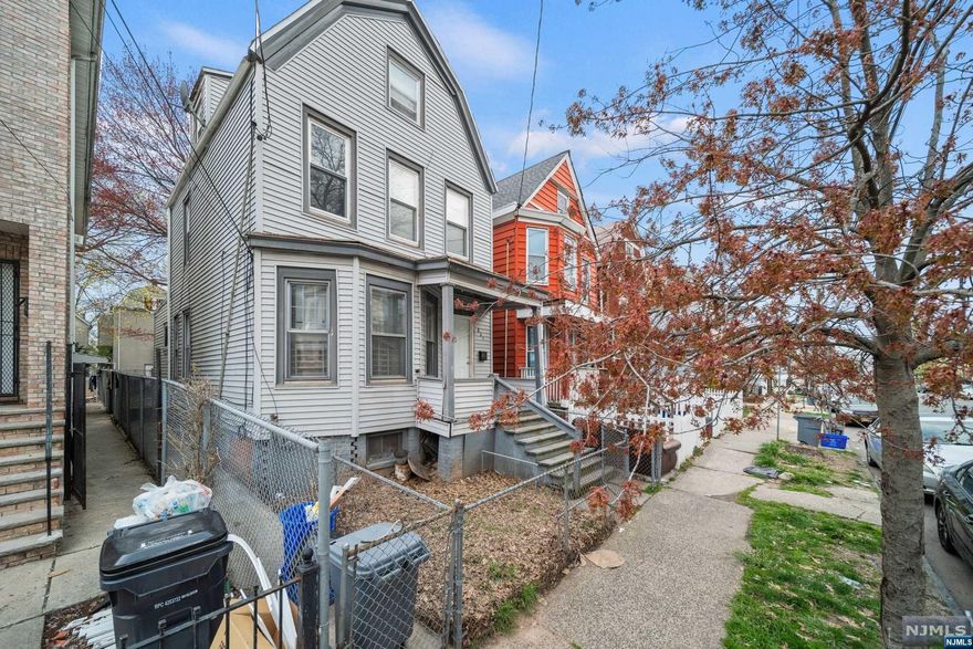 Convenient location - close to schools, shopping area, highways and NYC transportation. This four bedroom and one and a half bath Colonial home offers good-sized rooms throughout. Bring your imagination to make it your own.