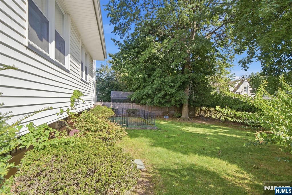 92 Van Buskirk Road