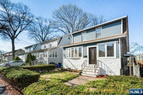 Photo of 179 Berkshire Place, Irvington, NJ 07111 (MLS # 25035530)