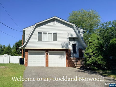 Photo of 217 Rockland Ave, Norwood, NJ 07648 (MLS # 26035676)