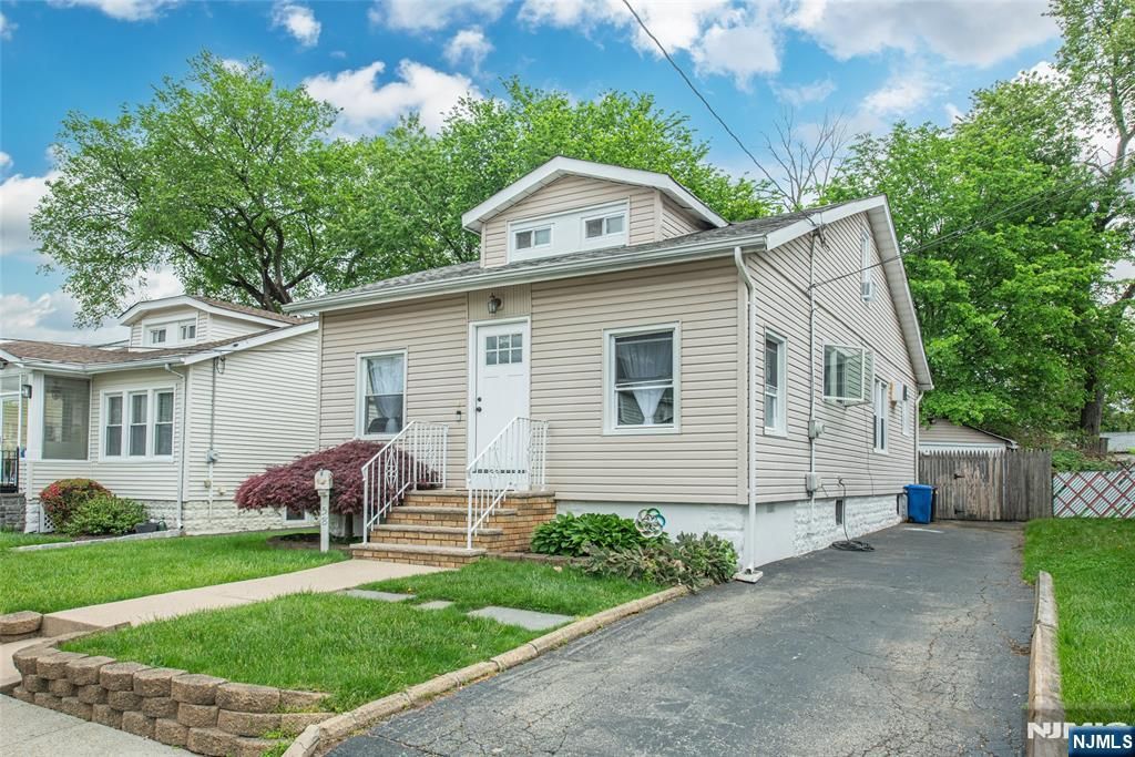 Photo of 58 Wilber Street, Belleville, NJ 07109 (MLS # 26017268)