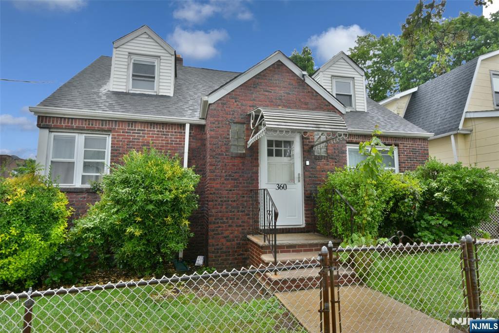 Photo 1 of 360 Kennedy Drive, Fairview, New Jersey, $525,000, Web #: 325015305