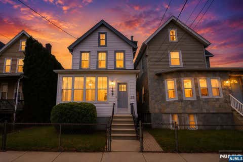 Photo of 169 Oakwood Place, Orange, NJ 07050 (MLS # 26023916)