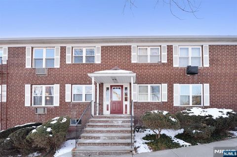 100 Pierson Miller E4 Pompton Lakes NJ 07442