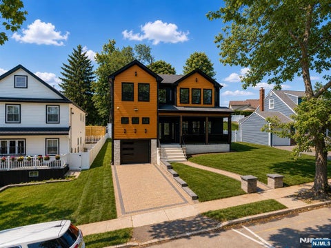 Photo of 15 Edison Street, Clifton, NJ 07013 (MLS # 26033965)