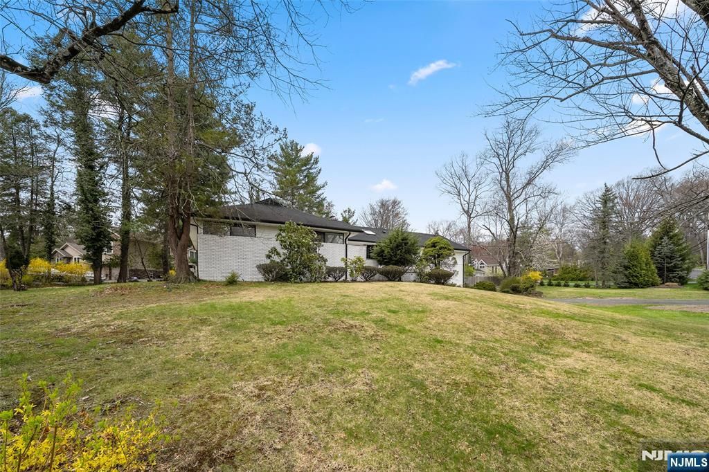 Photo of 7 Wierimus Lane, Hillsdale, NJ 07642 (MLS # 26012455)