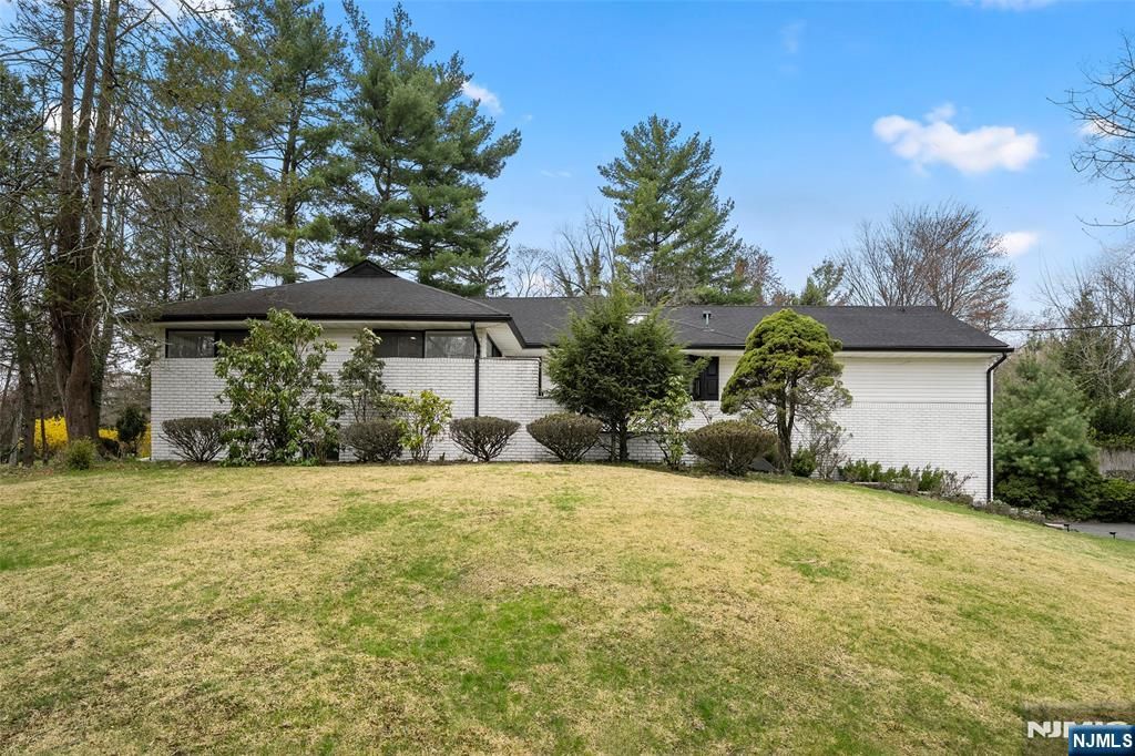 Photo of 7 Wierimus Lane, Hillsdale, NJ 07642 (MLS # 26012455)