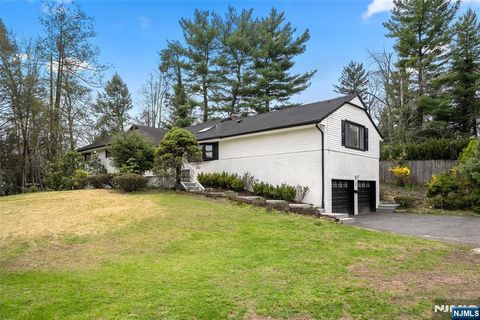 Photo of 7 Wierimus Lane, Hillsdale, NJ 07642 (MLS # 26012455)