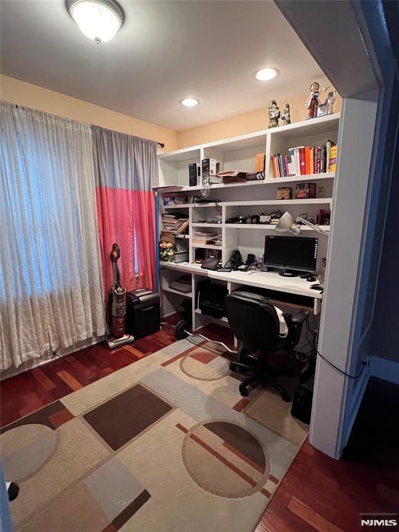 101 Ellington Street