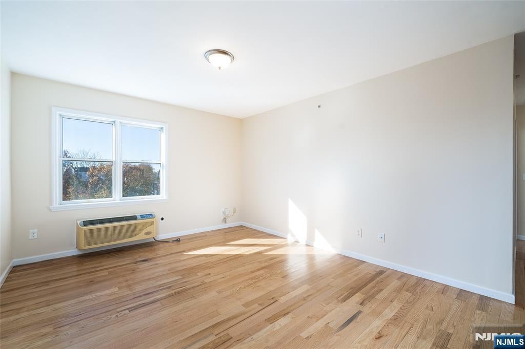 448 Palisade Avenue