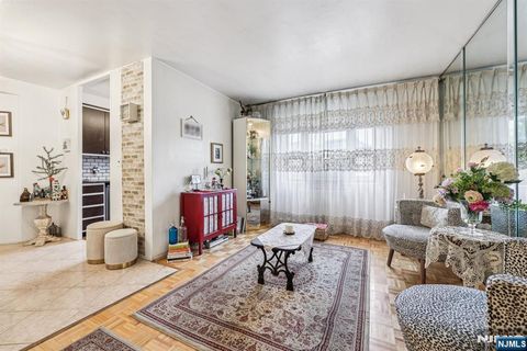 8811 Bergenline 25 North Bergen NJ 07047
