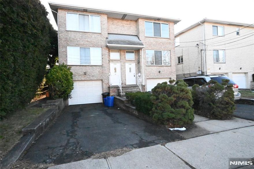 This well-maintained home offers 5 rooms, including 3 bedrooms and 2.5 bathrooms, with the possibility of a 4th bedroom. The property features a one-car garage and two additional driveway parking spaces. Additional highlights include an in-unit washer and dryer, central air conditioning and heating, a central vacuum system, newer appliances, and fresh paint throughout, making it truly move-in ready. Lease with option to renew. Located just one block behind Elementary School #4, the home is within walking distance to the NYC bus, schools, Fort Lee Community Center, and Inwood Park with a playground. Easy access to major highways via Route 5. Applications welcome and subject to interview, credit report, and proof of income.