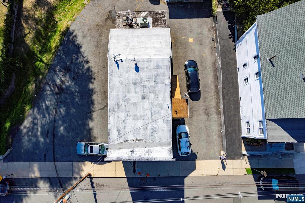 142 - 146 Division Avenue