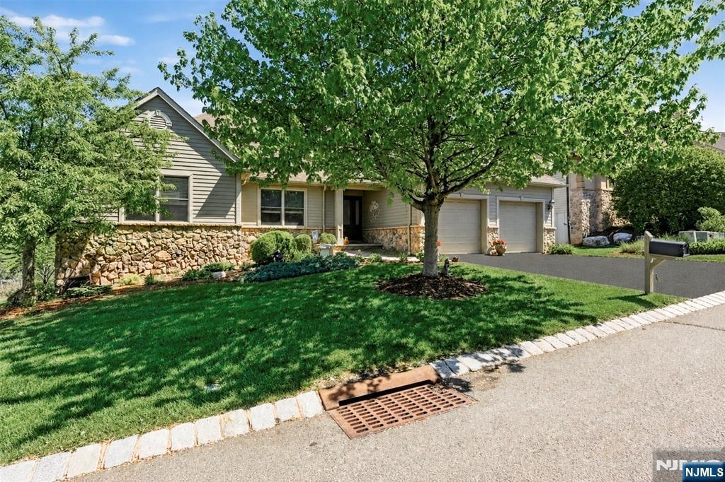 14 Wentworth Court