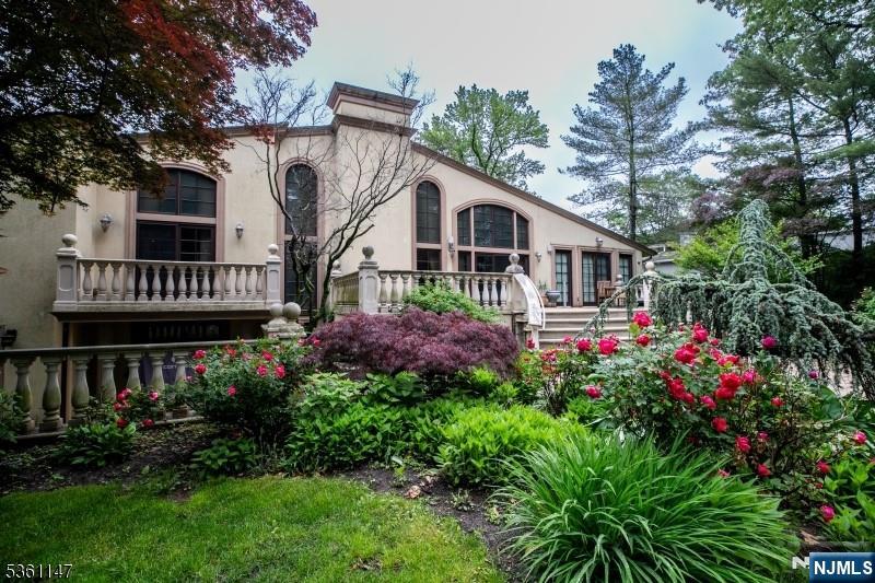 8 Driftwood Drive