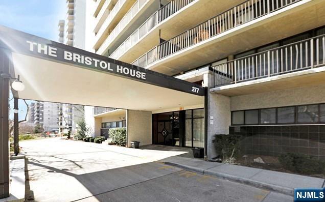277 Prospect Avenue 4H