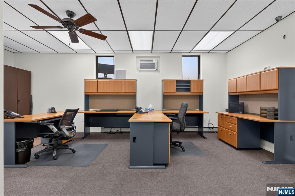 521 Valley Brook Avenue Office/ Warehou