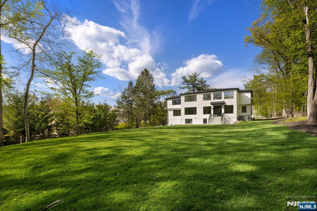36 Hampshire Hill Road