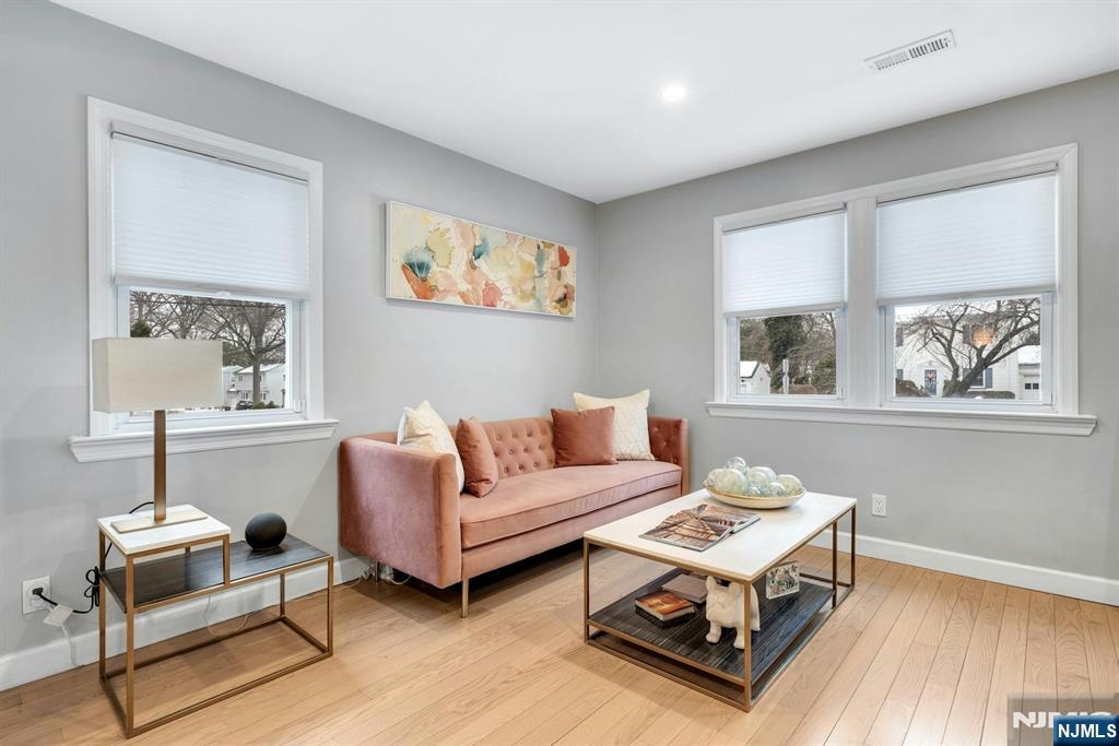 330 W Passaic Avenue