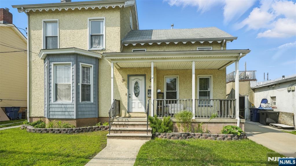 64 Dewitt Place
