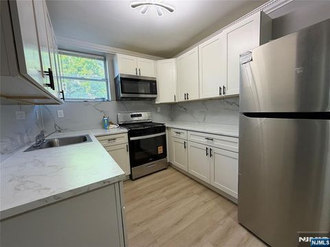 Photo of 9066 Palisade Plz, Cliffside Park, NJ 07010 (MLS # 26024874)